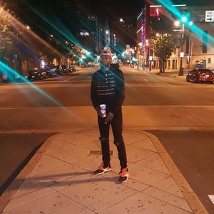 Meet your Posher, Aaron